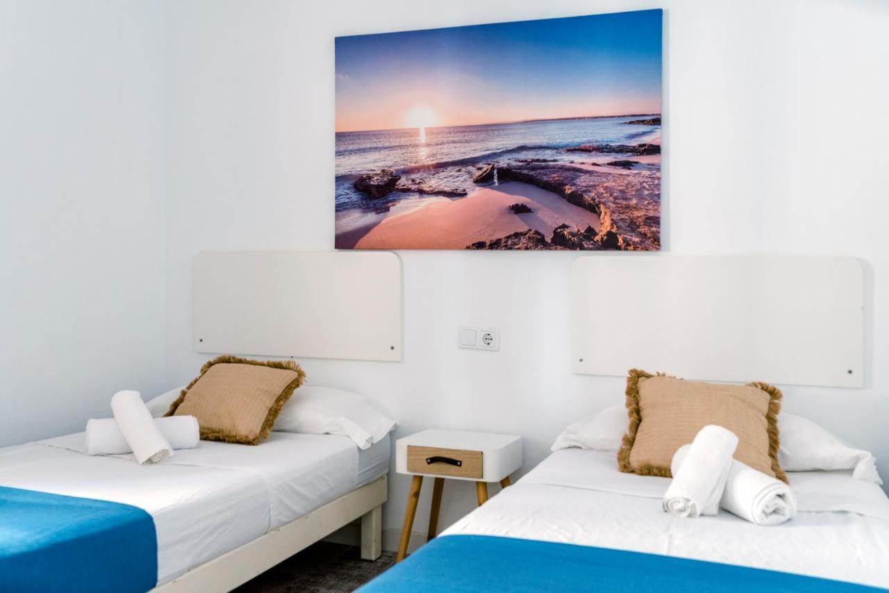 Apartamentos Verdera Es Pujols Ngoại thất bức ảnh