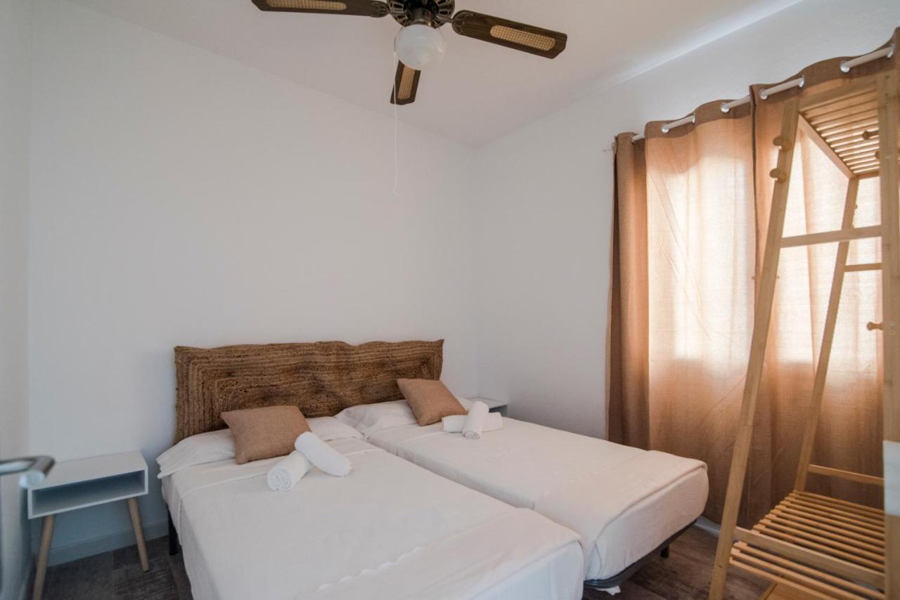 Apartamentos Verdera Es Pujols Ngoại thất bức ảnh