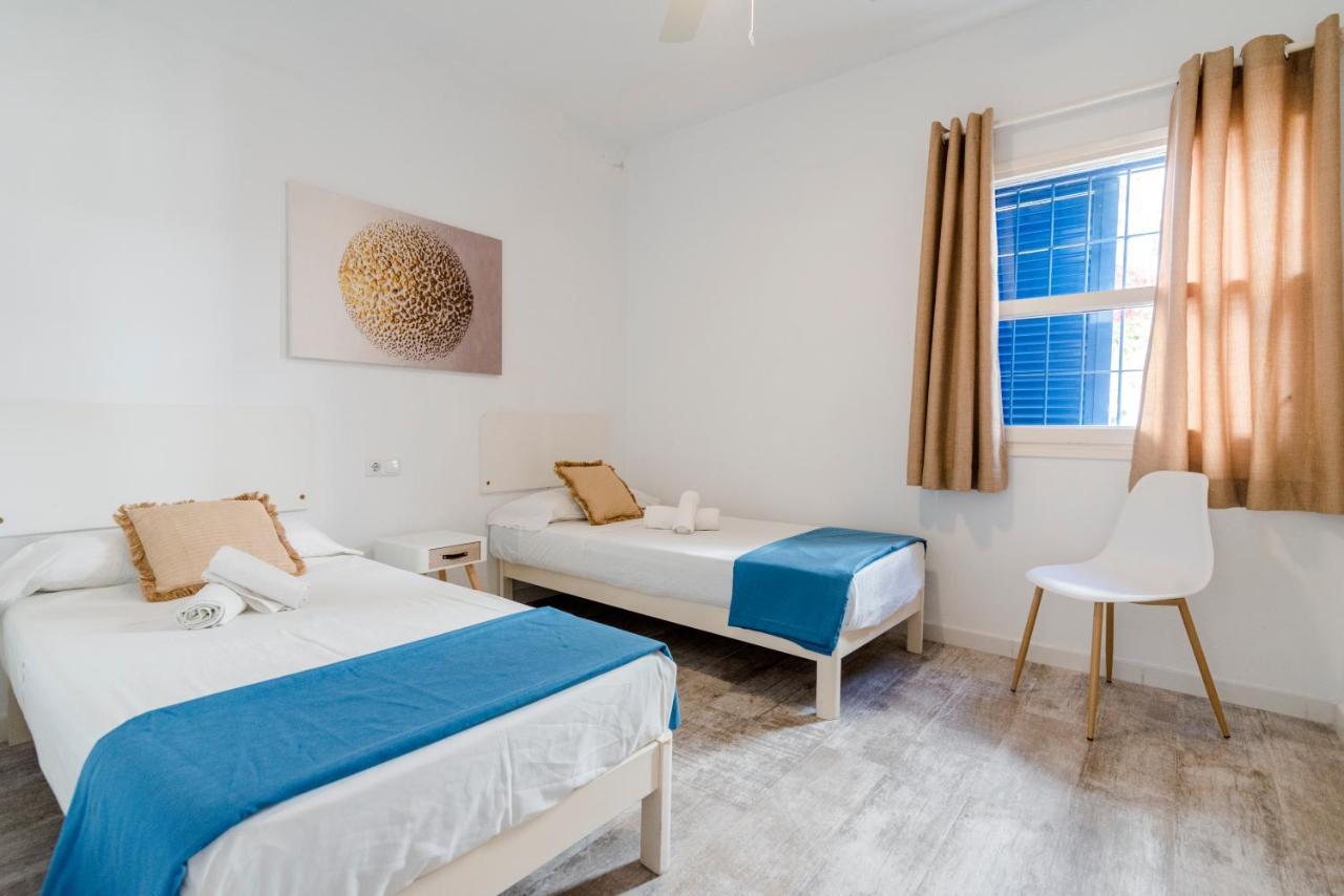 Apartamentos Verdera Es Pujols Ngoại thất bức ảnh