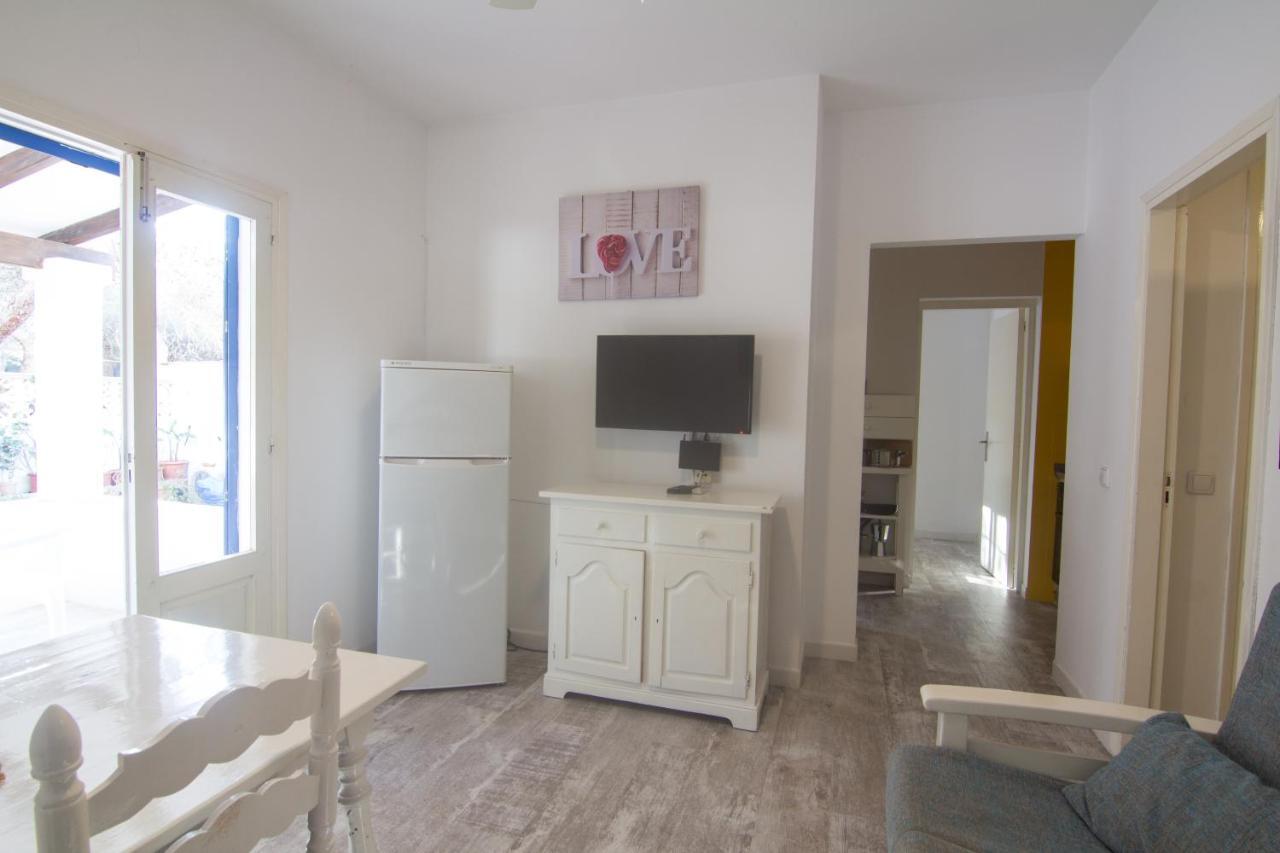 Apartamentos Verdera Es Pujols Ngoại thất bức ảnh